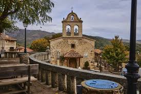 vista de la iglesia desde plaza